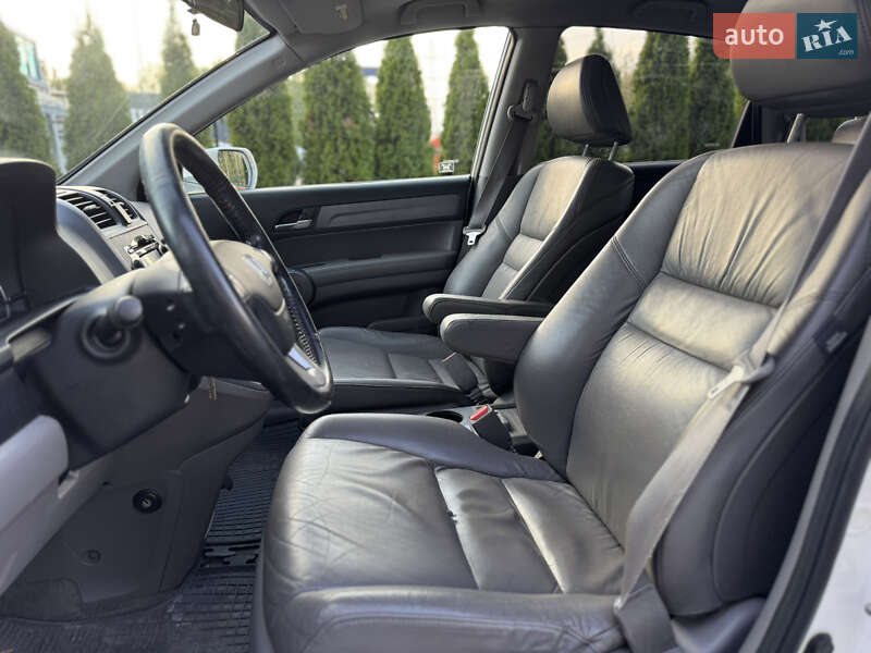 Внедорожник / Кроссовер Honda CR-V 2008 в Киеве