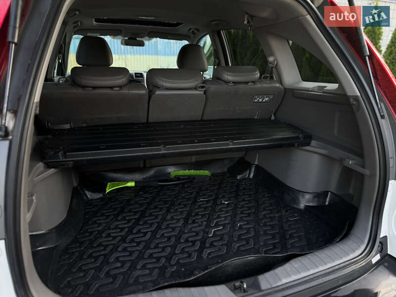 Внедорожник / Кроссовер Honda CR-V 2008 в Киеве