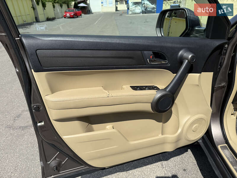 Внедорожник / Кроссовер Honda CR-V 2010 в Харькове