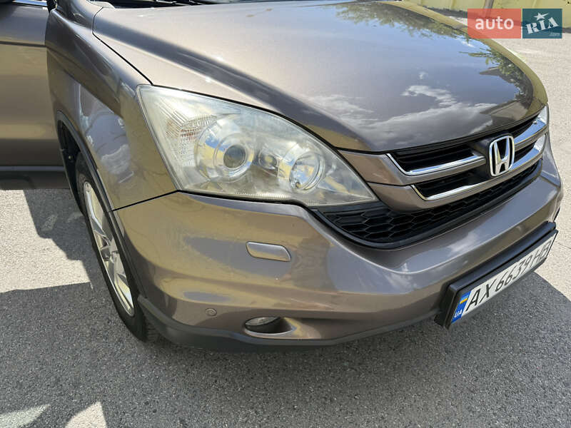 Внедорожник / Кроссовер Honda CR-V 2010 в Харькове