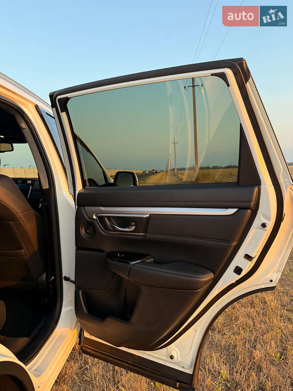 Внедорожник / Кроссовер Honda CR-V 2021 в Одессе