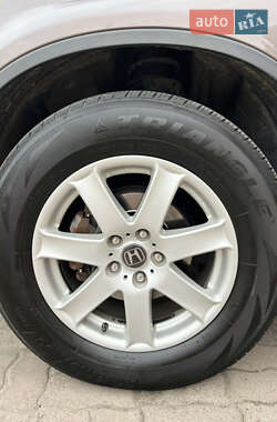 Внедорожник / Кроссовер Honda CR-V 2011 в 