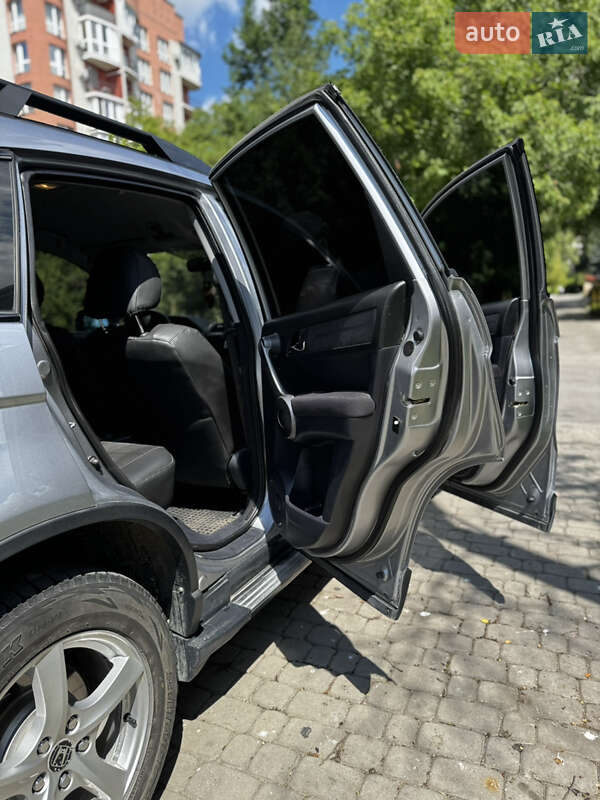 Внедорожник / Кроссовер Honda CR-V 2008 в Тернополе