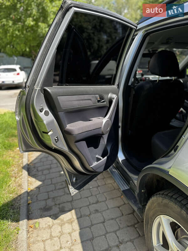 Внедорожник / Кроссовер Honda CR-V 2008 в Тернополе