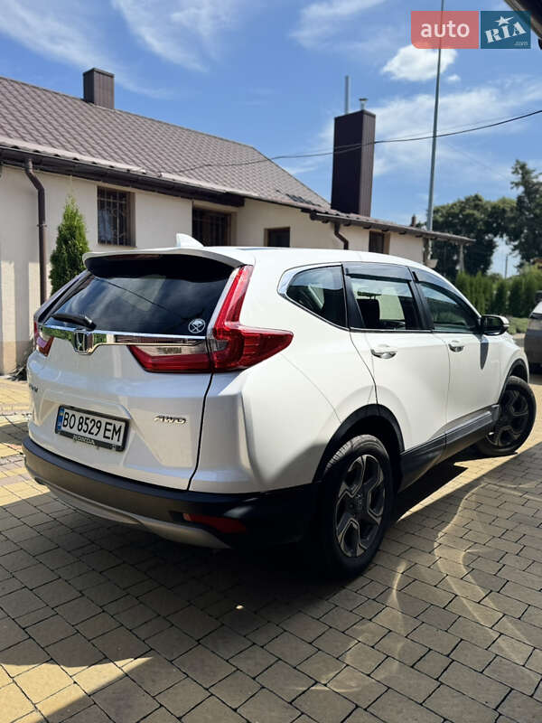 Внедорожник / Кроссовер Honda CR-V 2019 в Дубно