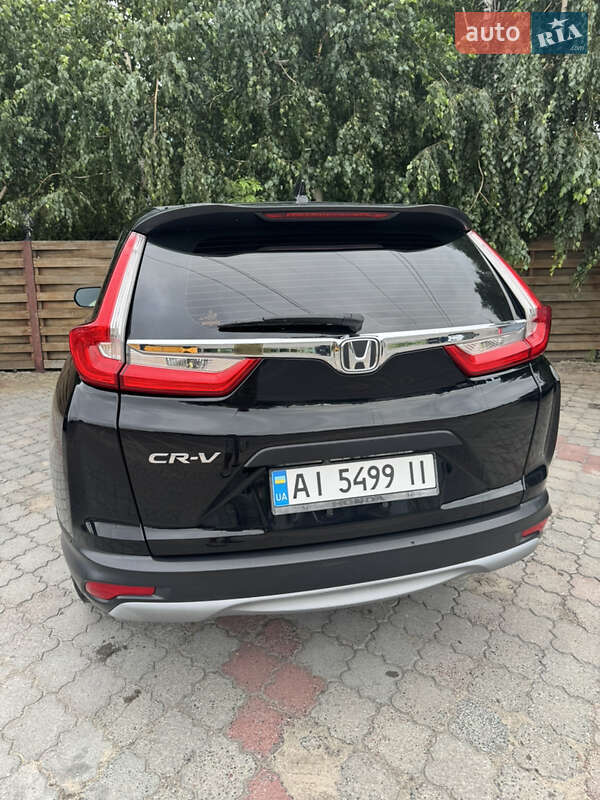 Внедорожник / Кроссовер Honda CR-V 2017 в Киеве
