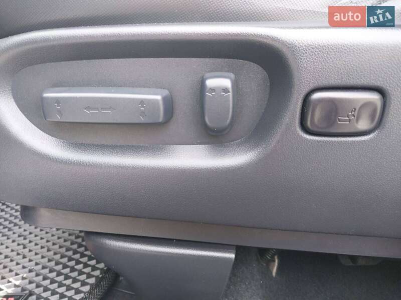 Позашляховик / Кросовер Honda CR-V 2008 в Луцьку