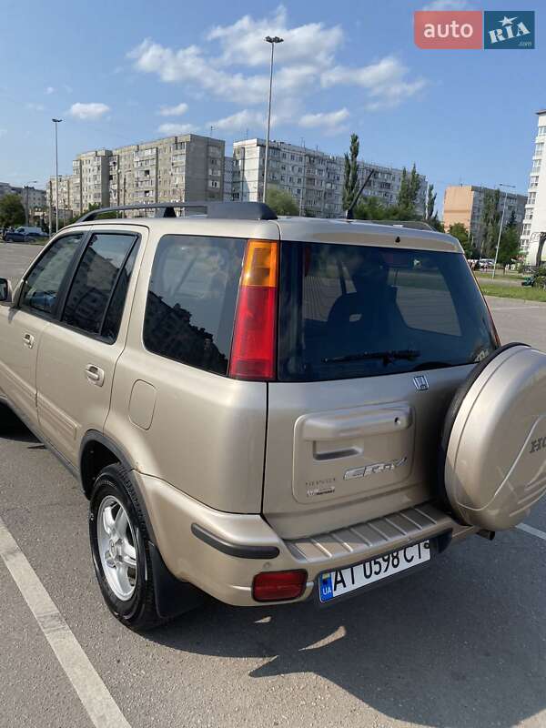 Внедорожник / Кроссовер Honda CR-V 2000 в Ивано-Франковске