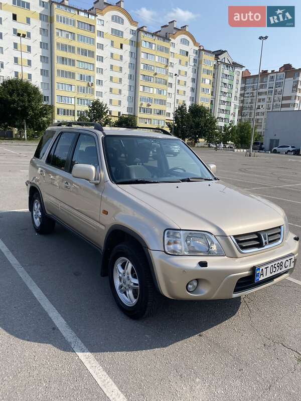 Внедорожник / Кроссовер Honda CR-V 2000 в Ивано-Франковске