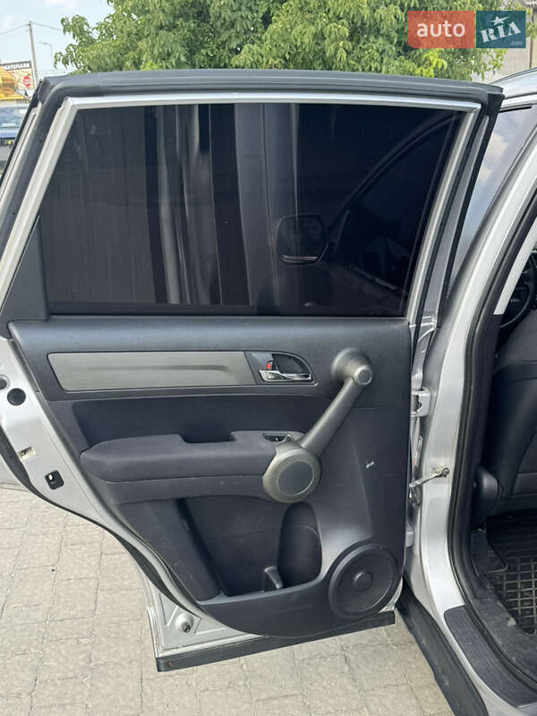 Внедорожник / Кроссовер Honda CR-V 2011 в Ивано-Франковске