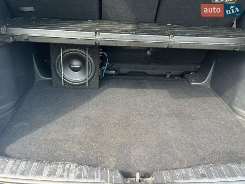 Внедорожник / Кроссовер Honda CR-V 2011 в Ивано-Франковске