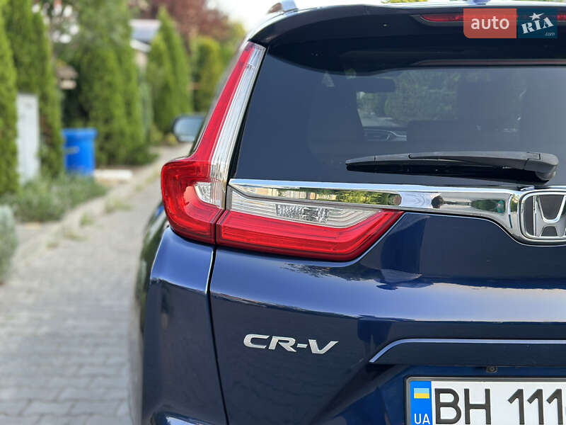 Внедорожник / Кроссовер Honda CR-V 2017 в Одессе