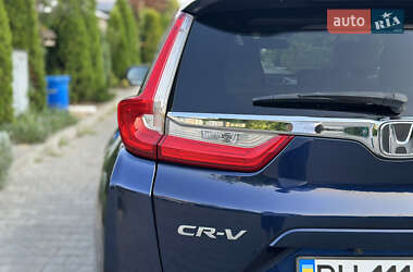 Внедорожник / Кроссовер Honda CR-V 2017 в 