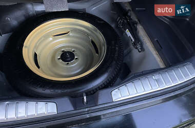 Внедорожник / Кроссовер Honda CR-V 2011 в 