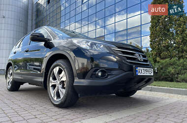 Внедорожник / Кроссовер Honda CR-V 2014 в 