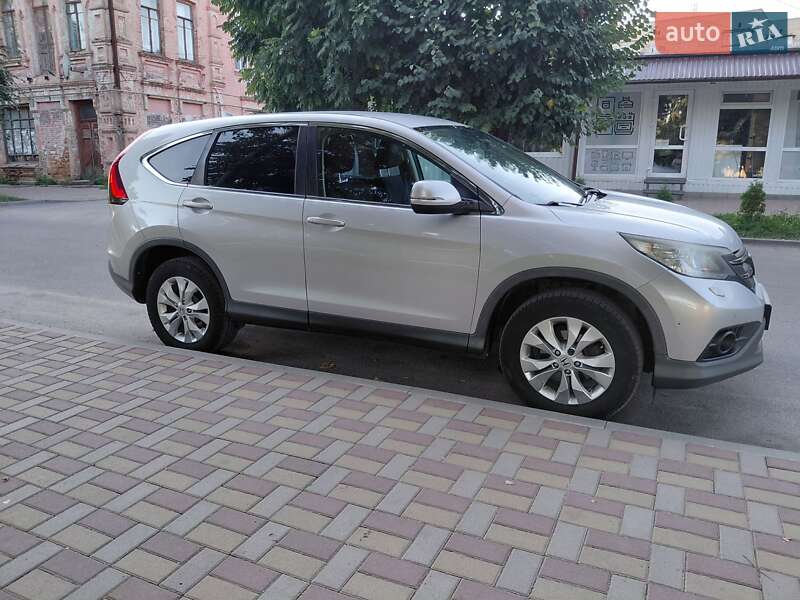 Внедорожник / Кроссовер Honda CR-V 2014 в Виннице