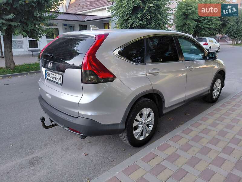 Внедорожник / Кроссовер Honda CR-V 2014 в Виннице