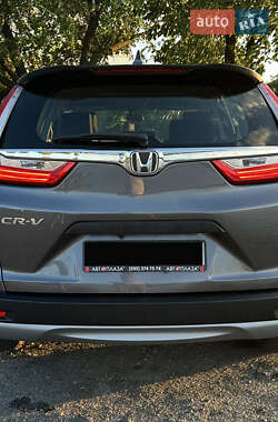Внедорожник / Кроссовер Honda CR-V 2017 в 