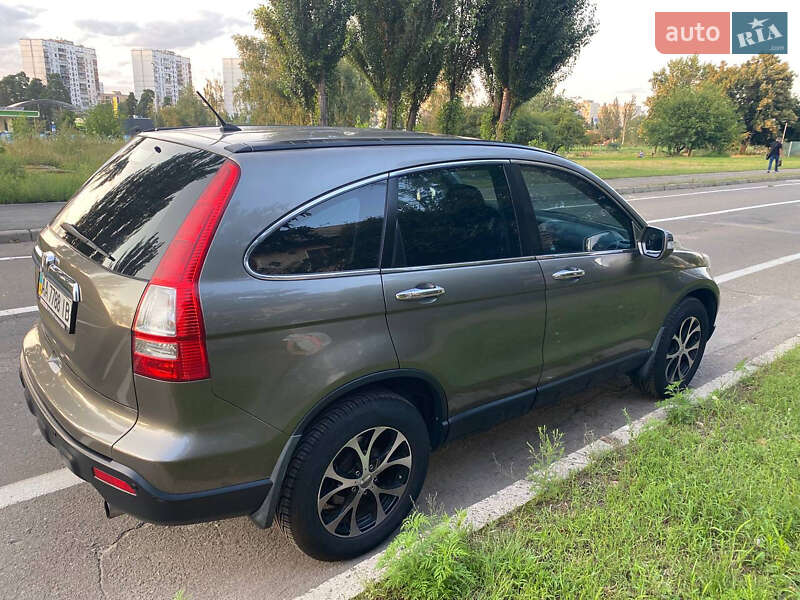 Внедорожник / Кроссовер Honda CR-V 2008 в Киеве