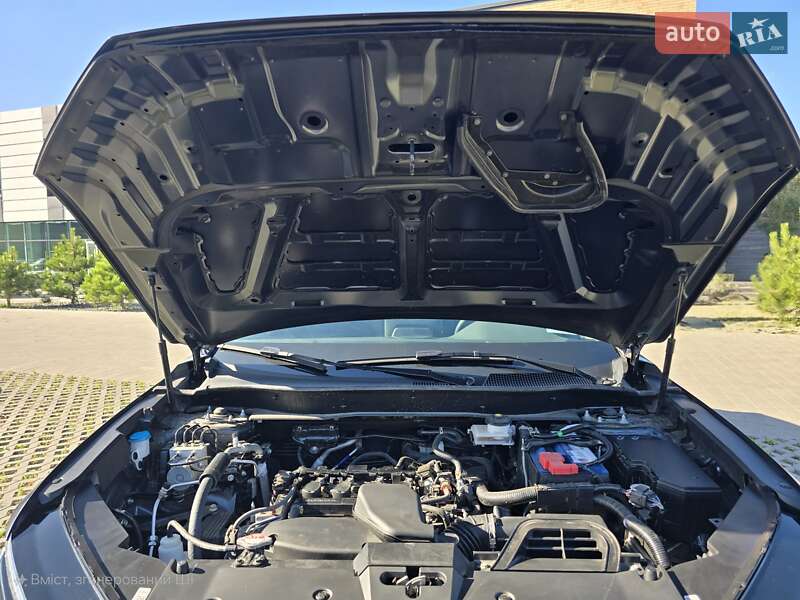 Внедорожник / Кроссовер Honda CR-V 2023 в Хмельницком