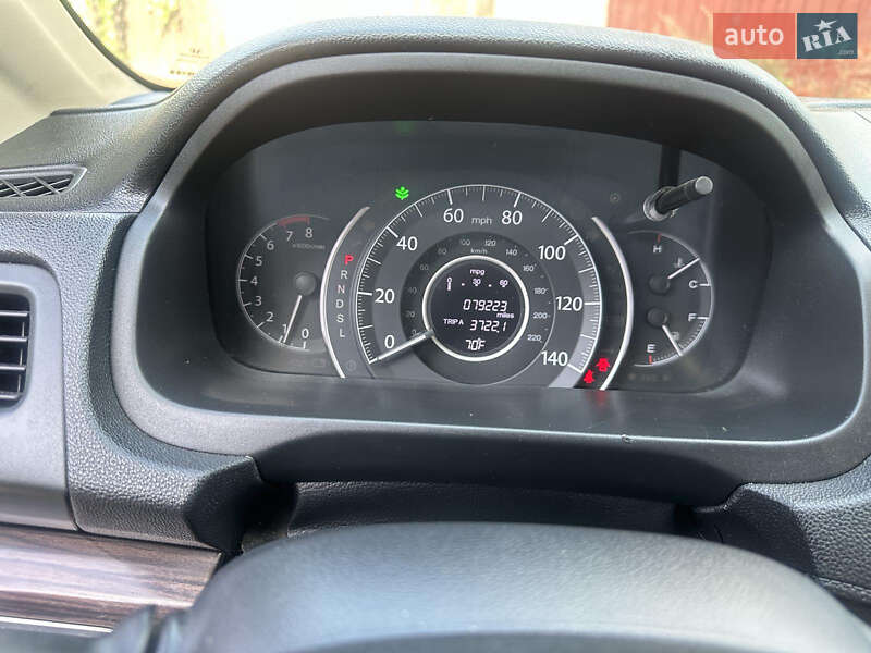 Позашляховик / Кросовер Honda CR-V 2016 в Івано-Франківську