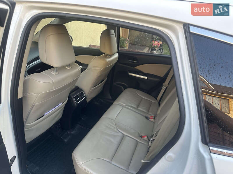 Позашляховик / Кросовер Honda CR-V 2016 в Івано-Франківську