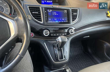 Позашляховик / Кросовер Honda CR-V 2016 в 