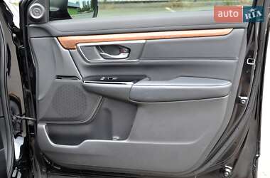Внедорожник / Кроссовер Honda CR-V 2019 в 