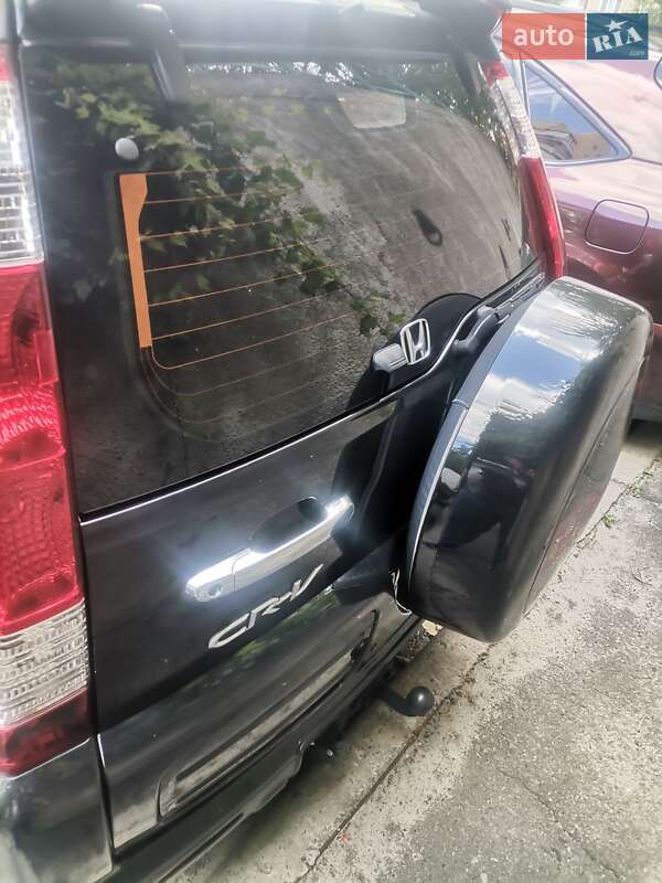 Позашляховик / Кросовер Honda CR-V 2005 в Києві