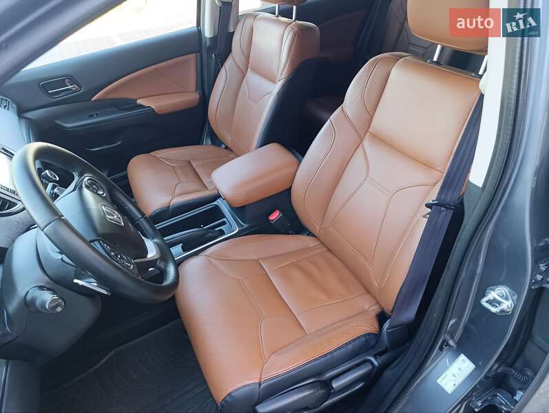 Внедорожник / Кроссовер Honda CR-V 2016 в Черкассах