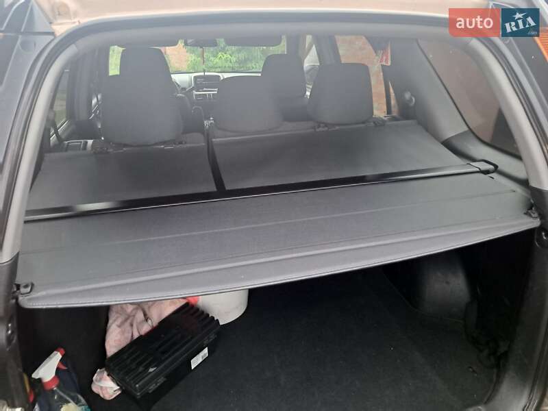 Внедорожник / Кроссовер Honda CR-V 2002 в Полтаве