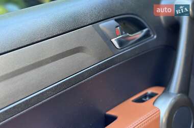 Позашляховик / Кросовер Honda CR-V 2011 в 