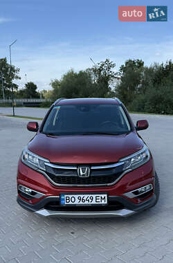 Внедорожник / Кроссовер Honda CR-V 2015 в 