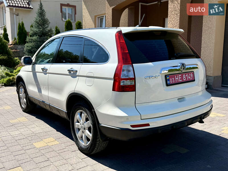 Внедорожник / Кроссовер Honda CR-V 2011 в Тернополе