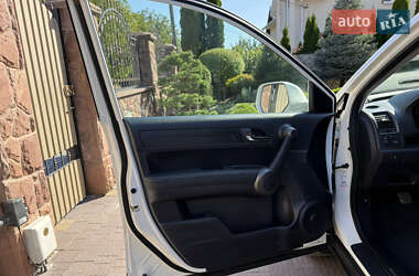 Внедорожник / Кроссовер Honda CR-V 2011 в 