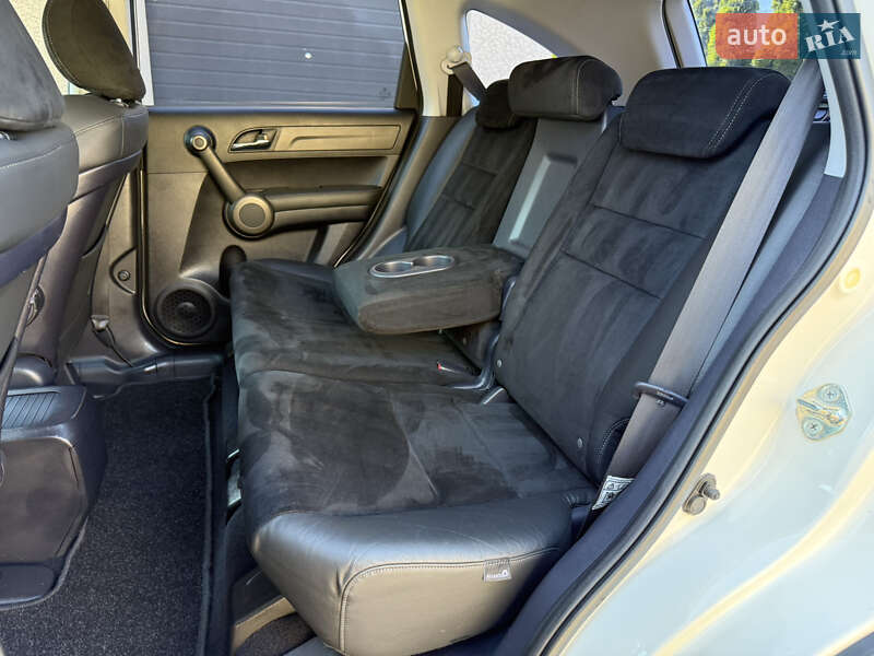 Внедорожник / Кроссовер Honda CR-V 2011 в Тернополе
