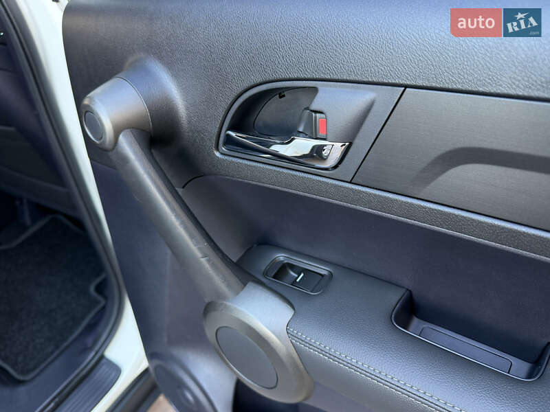 Внедорожник / Кроссовер Honda CR-V 2011 в Тернополе