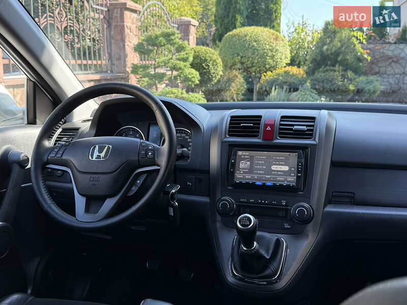Внедорожник / Кроссовер Honda CR-V 2011 в Тернополе