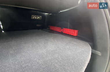 Внедорожник / Кроссовер Honda CR-V 2011 в 