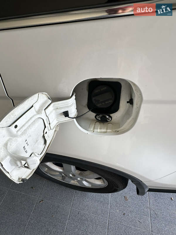 Внедорожник / Кроссовер Honda CR-V 2008 в Киеве