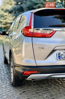 Внедорожник / Кроссовер Honda CR-V 2018 в 