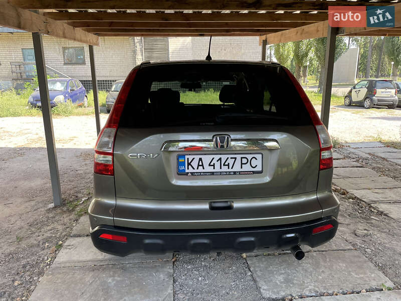 Внедорожник / Кроссовер Honda CR-V 2008 в Киеве