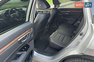 Внедорожник / Кроссовер Honda CR-V 2018 в 