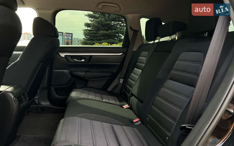 Внедорожник / Кроссовер Honda CR-V 2019 в Львове