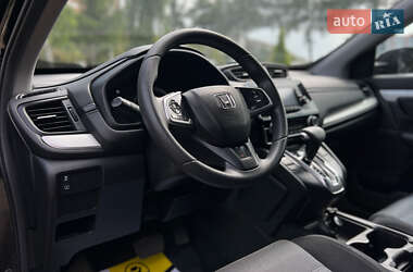 Внедорожник / Кроссовер Honda CR-V 2019 в 