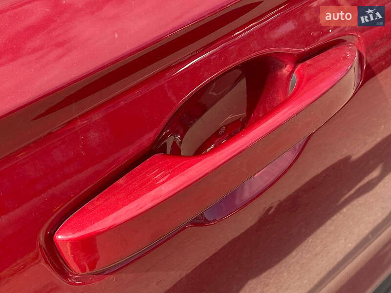 Позашляховик / Кросовер Honda CR-V 2022 в Києві