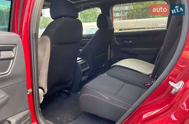Внедорожник / Кроссовер Honda CR-V 2022 в 