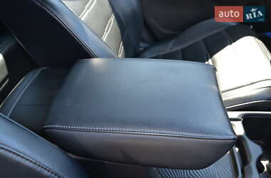 Внедорожник / Кроссовер Honda CR-V 2017 в 