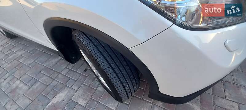 Внедорожник / Кроссовер Honda CR-V 2014 в Могилев-Подольске