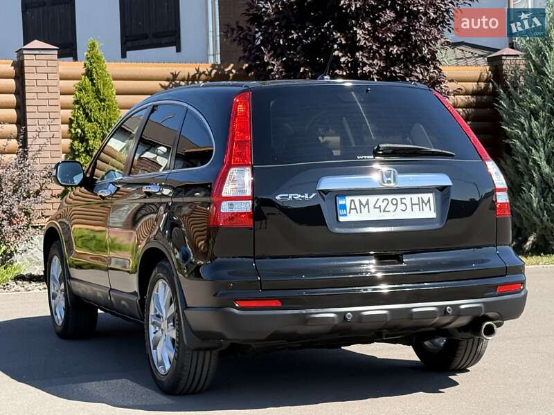 Позашляховик / Кросовер Honda CR-V 2012 в Києві